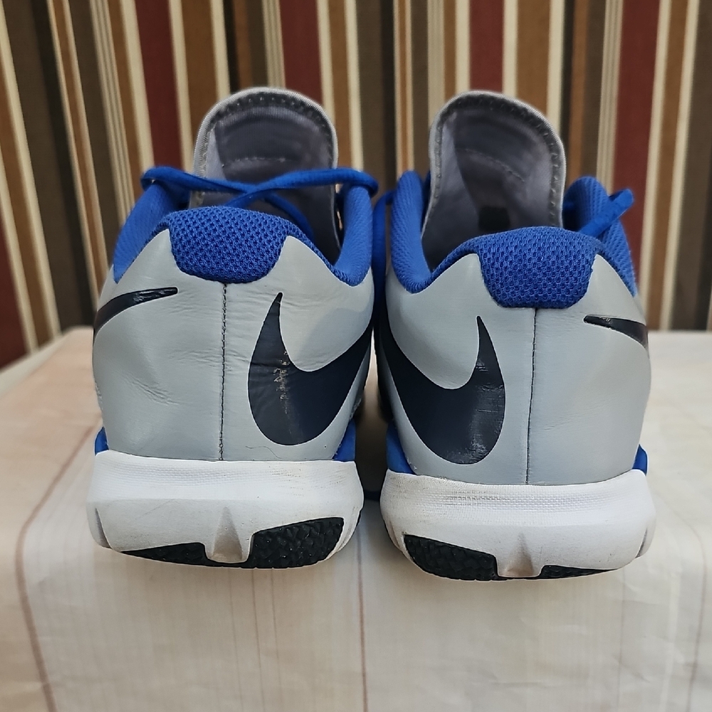 Nike Gray and Blue Running Sneakers - Picture 5 of 8